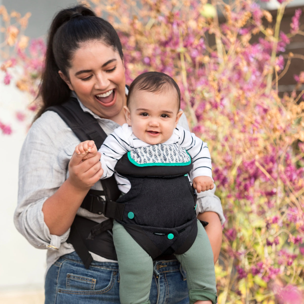 Black 4-in-1 Convertible Baby Carrier X9016