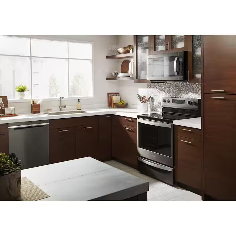 Black Stainless Electric Range E8540