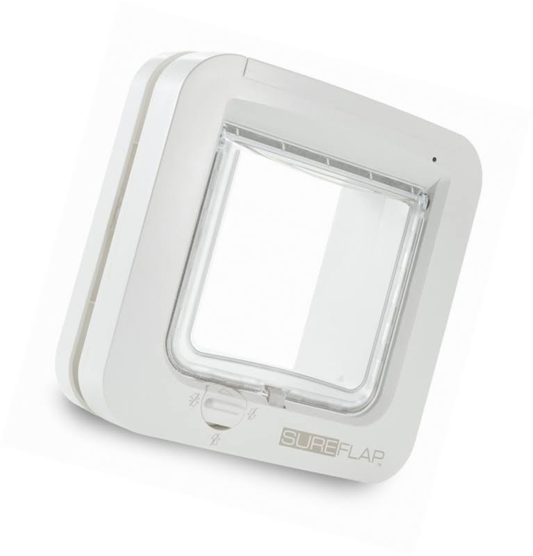 White Microchip Cat Flap S66925
