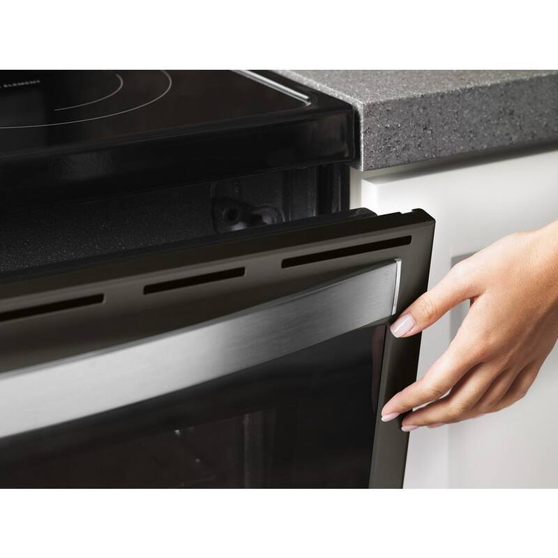 Black Stainless Electric Range E8540