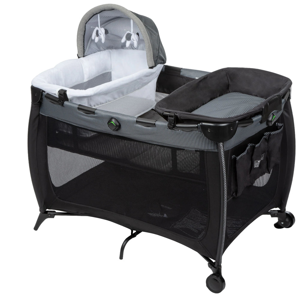 Baby Play Yard with Bassinet and Changer F492024