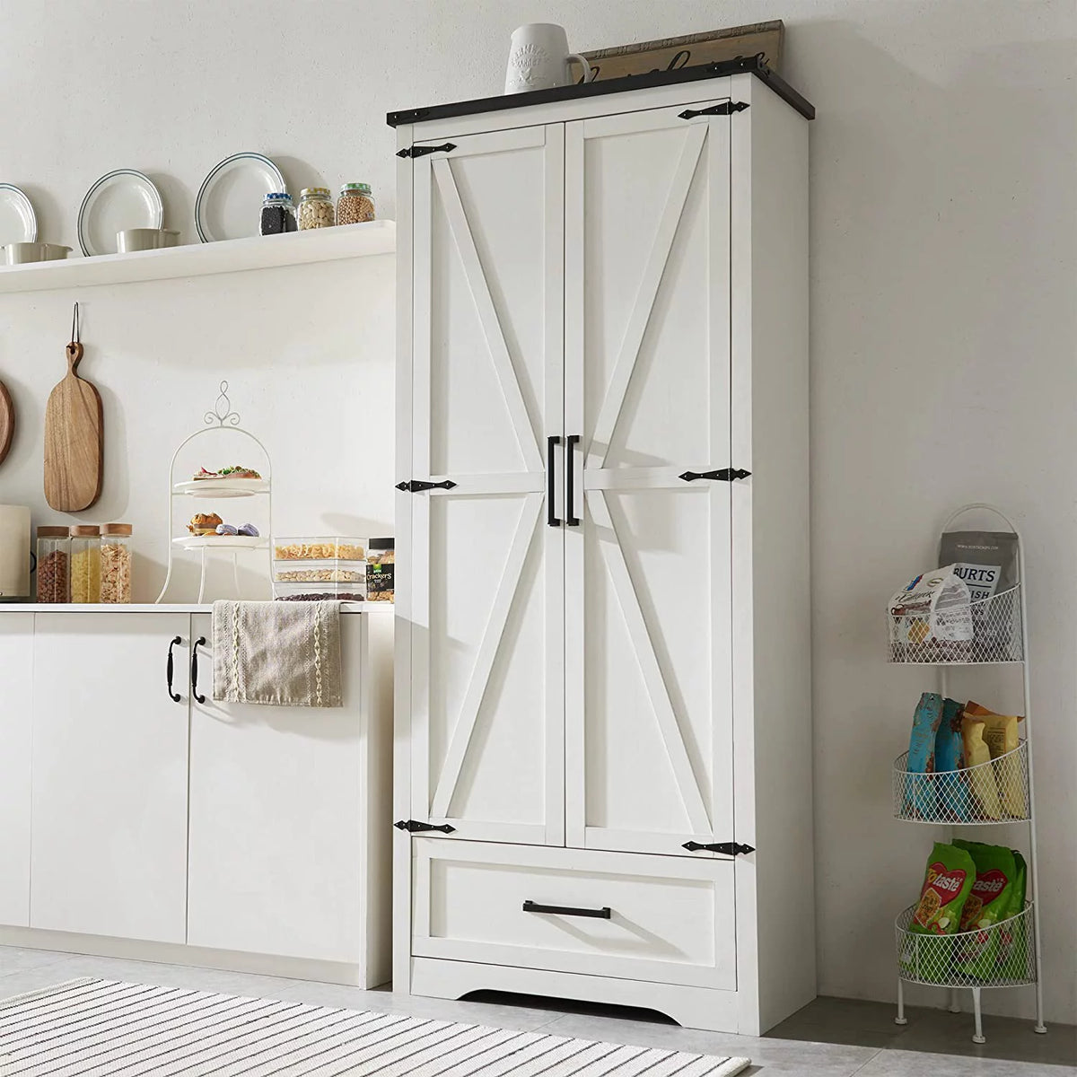 White 2-Door Storage Cabinet with Drawer Q998